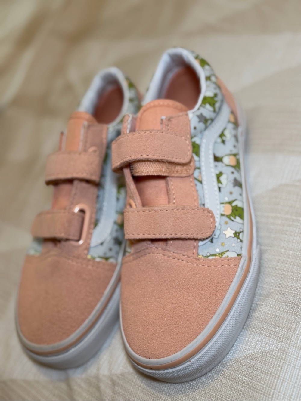 Vans Kids Peach Suede Velcro Sneakers with Floral Panels